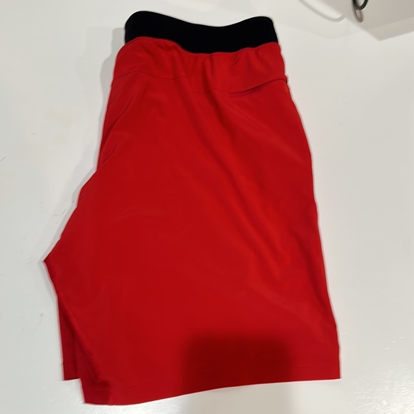 Lululemon Core Shorts Red XXL - Picture 2 of 5